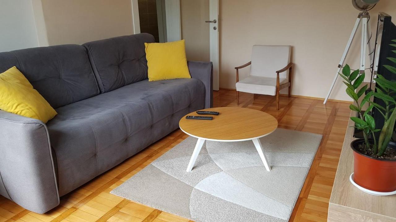 Apartman No.5 Novi Sad Luaran gambar
